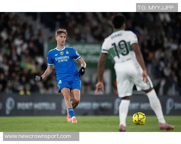 佩里西奇传中助攻布翁乔尔诺头球乌龙埃因霍温迅速扳平比分 佩里西奇传中助攻布翁乔尔诺头球乌龙埃因霍温迅速扳平比分