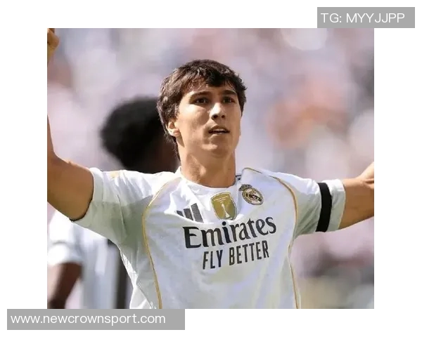 西媒报道贝蒂斯有意引进皇马年轻前锋贡萨洛皇马态度坚决不愿放人 西媒报道贝蒂斯有意引进皇马年轻前锋贡萨洛皇马态度坚决不愿放人