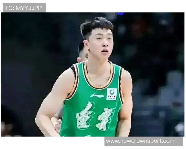 四川教练组集体罢工球员自发训练并将于周五前往青岛体测